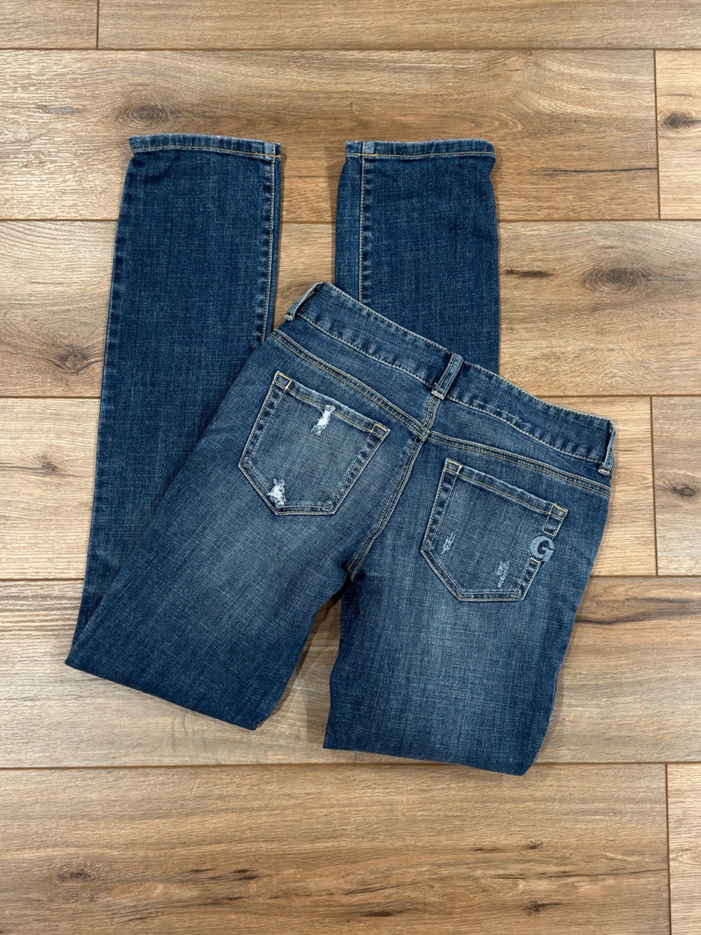 Guess Women’s Straight Leg Jeans - Dark Indigo Wash